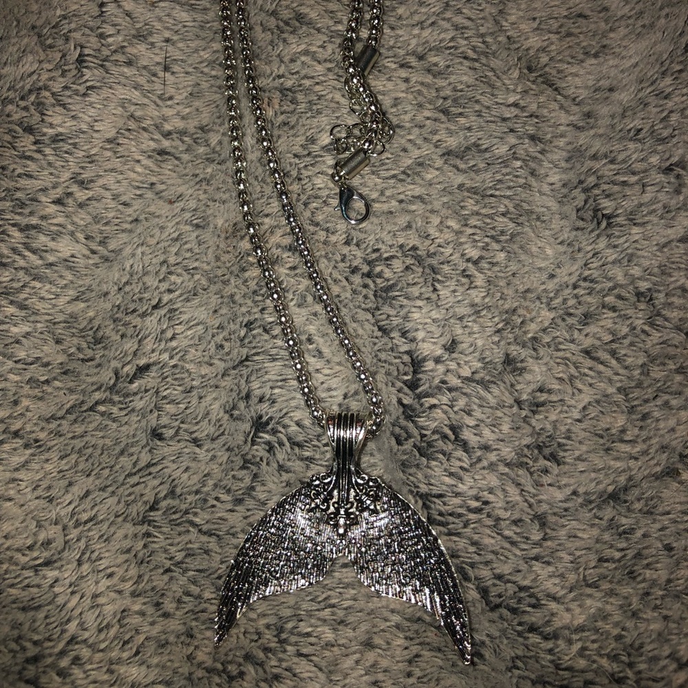 Stainless steel mermaid tail necklace